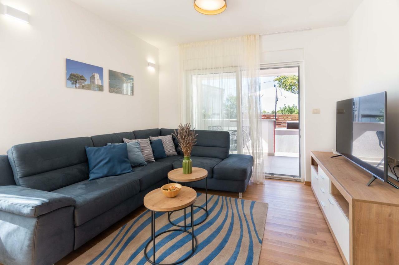 Apartment House Ivan John Podstrana Bagian luar foto